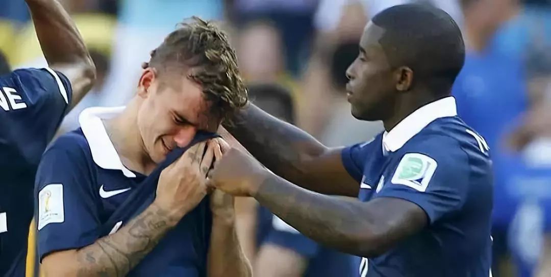  安东尼马赛回旋破门曼联艰难取胜伯恩利